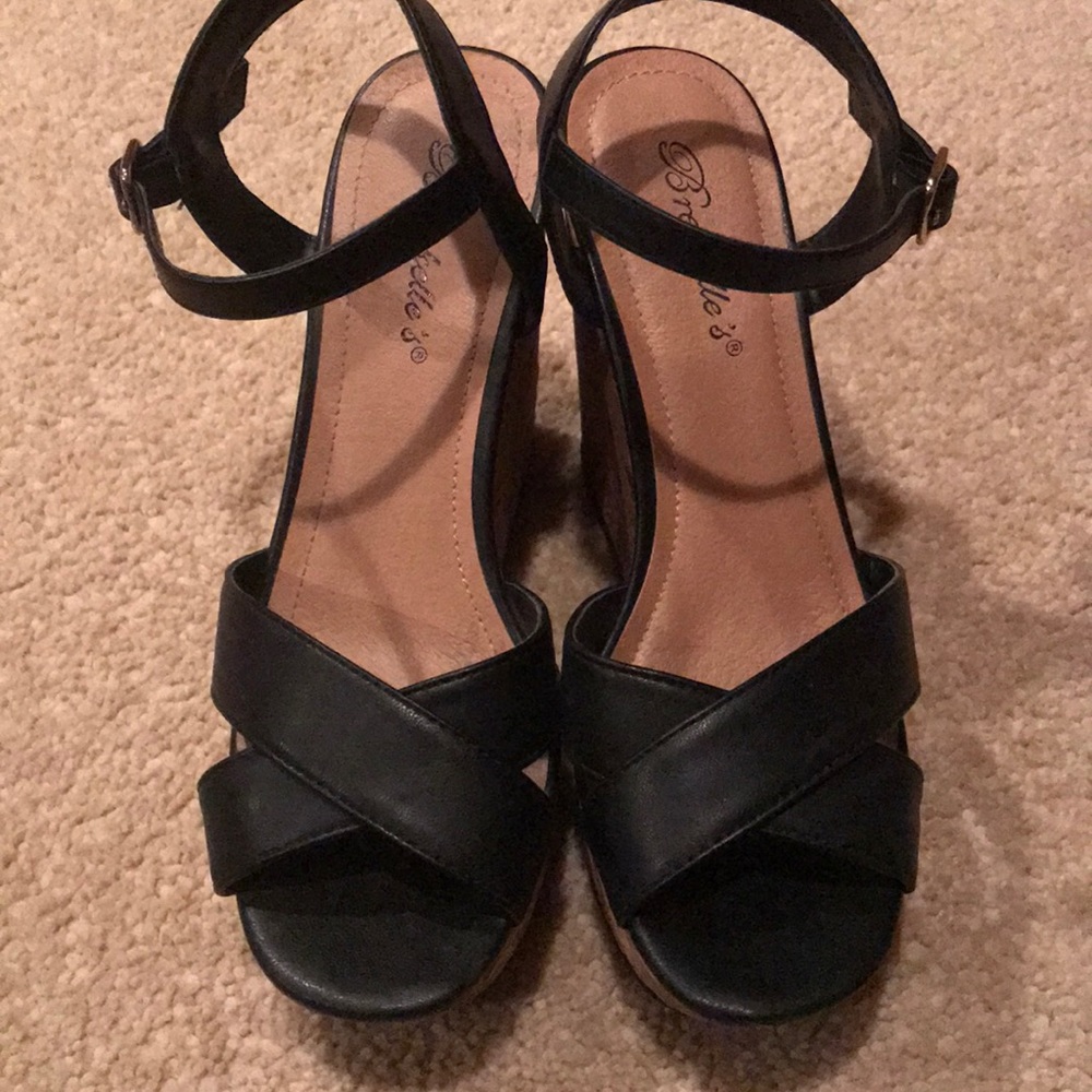 Black cork wedges like new - Picture 2 of 8